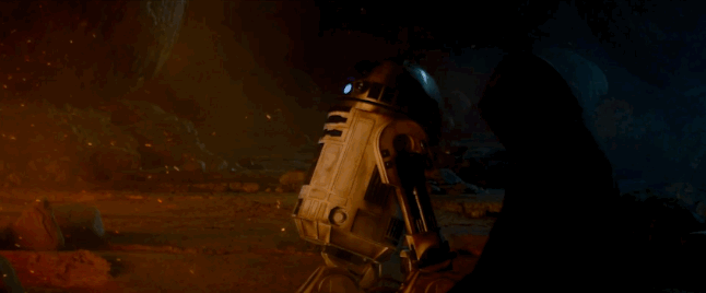 Gif elaborado a partir del tráiler de Star Wars - El Despertar de la fuerza. Fuente: Verge