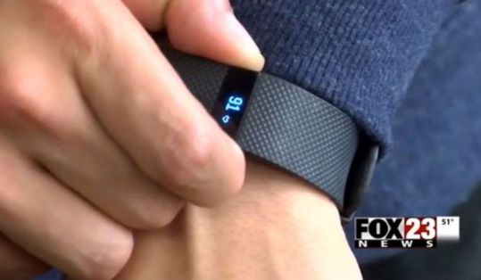 Oral_Roberts_University_fitbit_c10-0-630-362_s885x516