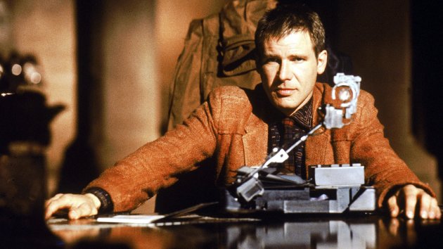 Proceso de selección de replicantes en la película "Blade Runner"