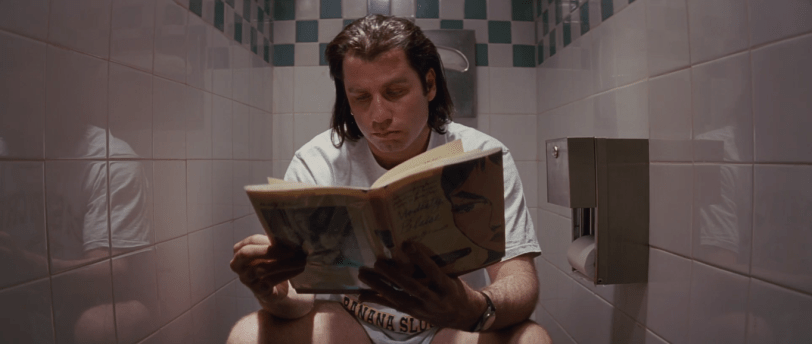 leer en el baño Travolta pulp F
